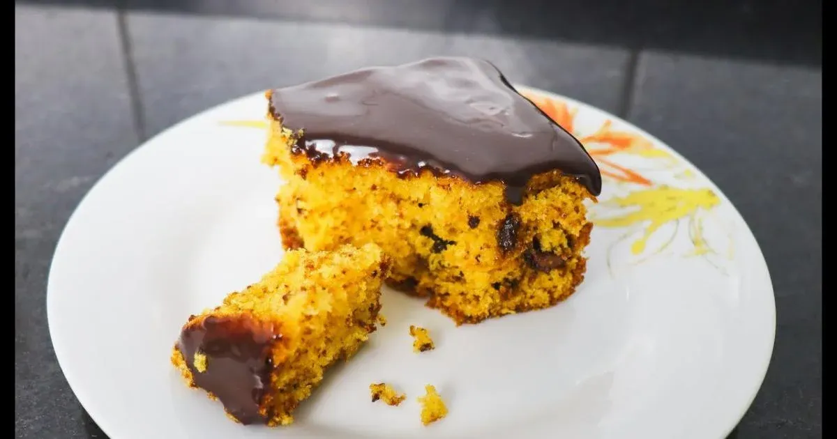Descobrindo a Magia de Preparar um Irresistível Bolo de Cenoura Trufado