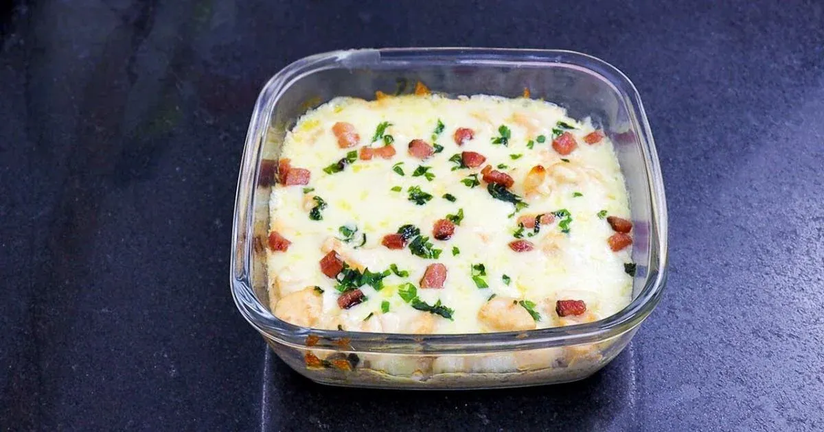 Meu Segredo Culinário: Frango ao Creme de Bacon Irresistível