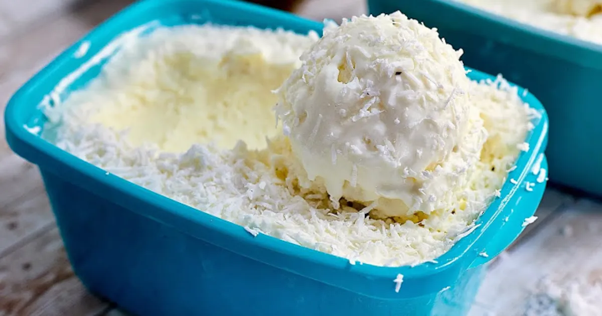 Descobri a Receita Perfeita de Sorvete Caseiro de Coco Natural!