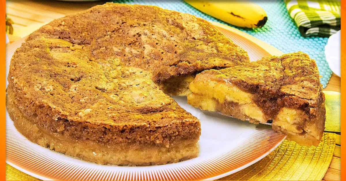 Descobri o Segredo do Bolo de Banana Perfeito: Crocante e Cremoso!