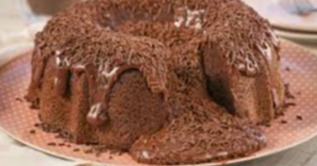 Descobri o Segredo do Bolo de Chocolate Fofinho sem Batedeira