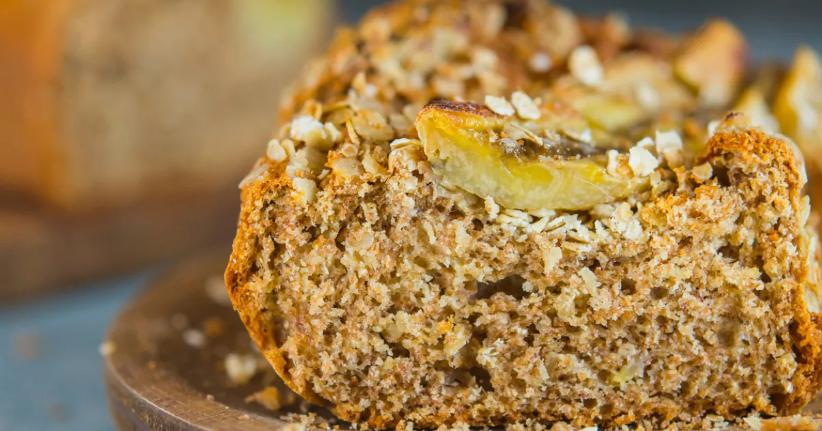 Descobrindo a Doçura Saudável: Meu Bolo de Banana Integral