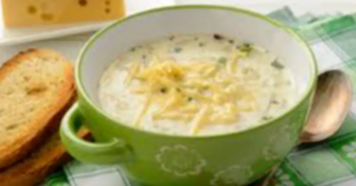 Descobrindo o Sabor: Uma Sopa de Brócolis e Queijo Reconfortante