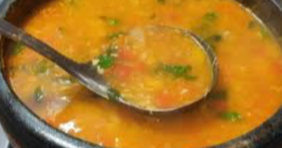 Descobrindo Sabores: Minha Experiência com Encebolado Equatoriano