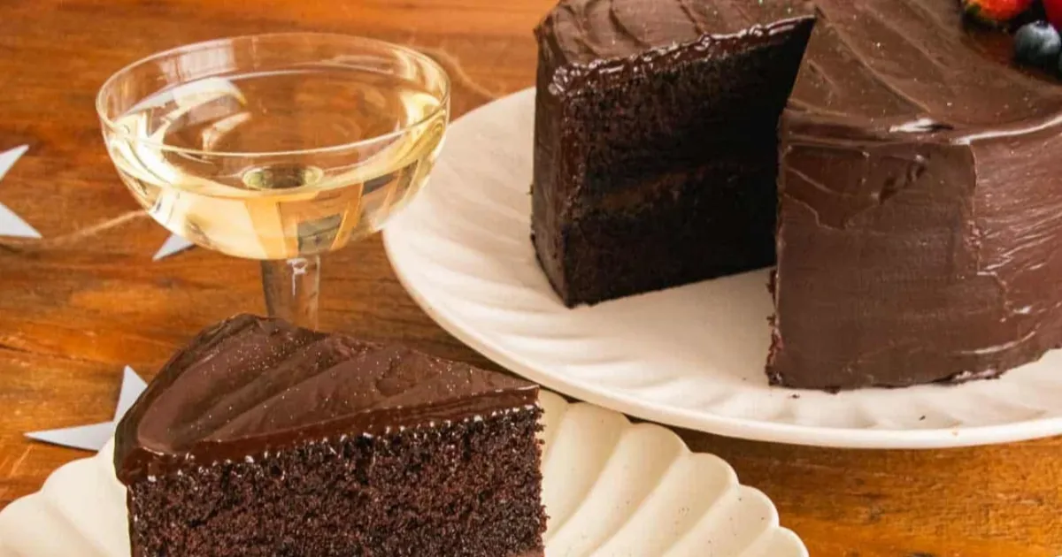 Natal Saboroso: Meu Irresistível Bolo de Chocolate e Especiarias