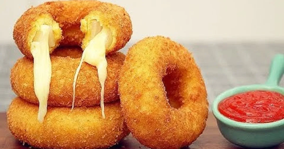 Descobri o Truque dos Anéis de Cebola Recheados de Burguerias Famosas!