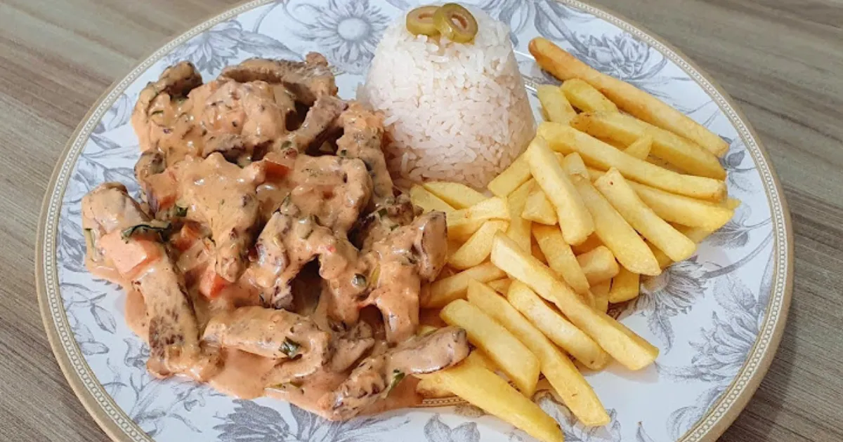 Minha receita secreta: Desvendando o Strogonoff de Carne Perfeito