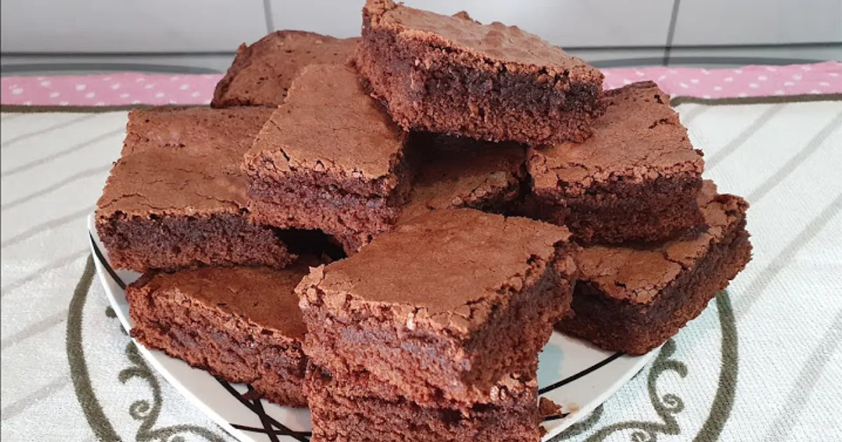 Descobri o Segredo do Brownie Perfeito com Achocolatado!