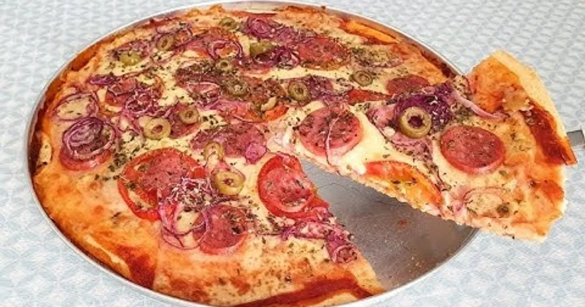 PIZZA DE LIQUIDIFICADOR FÁCIL E ECONÔMICA