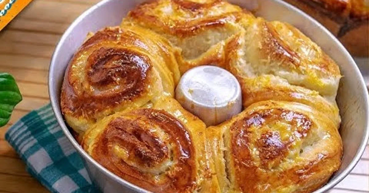 Desvendei o passo a passo para criar a Rosca Flor perfeita, igualzinha àquelas de padaria....