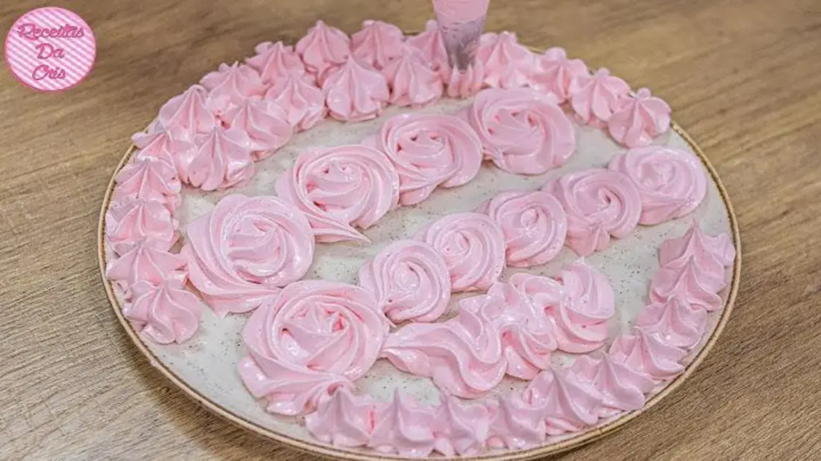 Receita de Glace Caseiro Marshmallow: Aprenda a Fazer um Cobertura Deliciosa