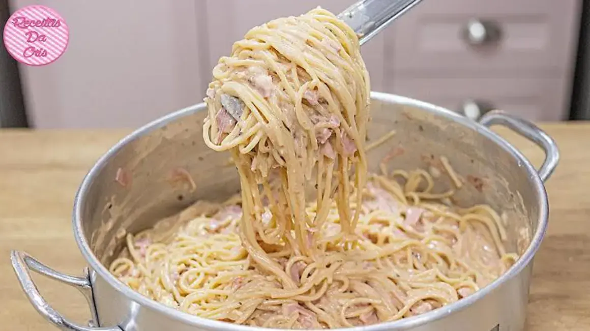 Receita de Macarrão Cremoso que eu aprendi e é super fácil de fazer em casa