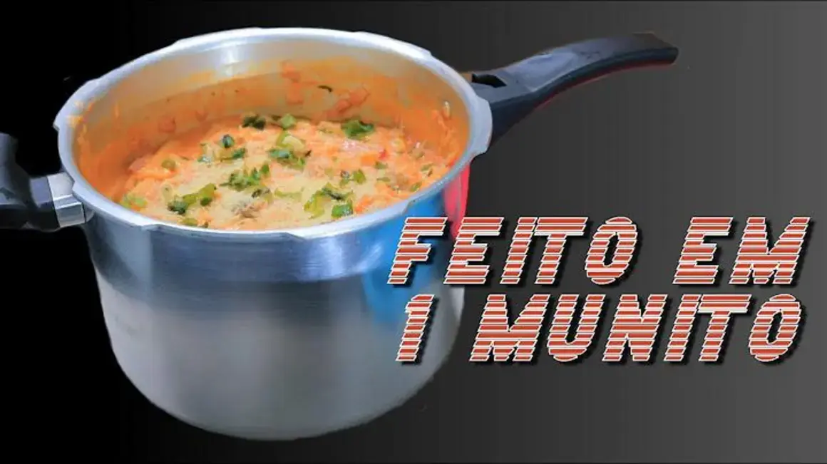 Receita de Macarrão na panela de pressão em 1 minuto para refeições rápidas e práticas