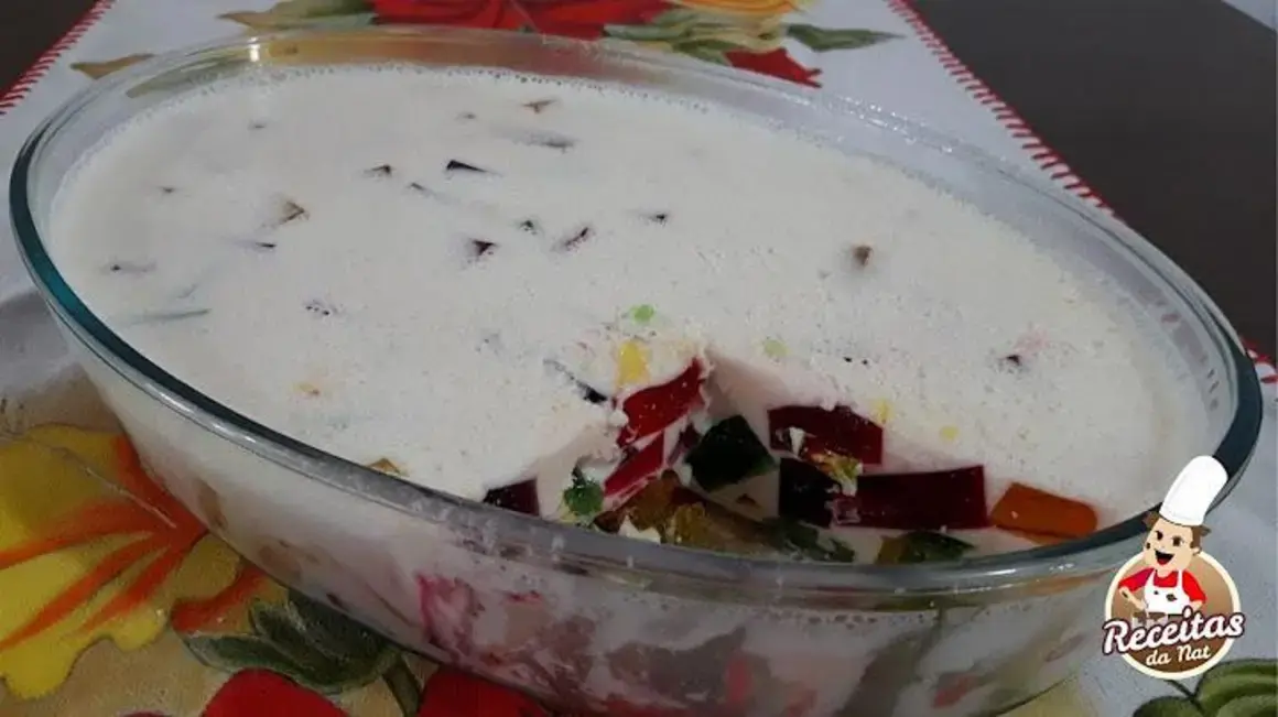 Receita de Mosaico de Gelatina: Uma Sobremesa Fácil e Rápida Para Fazer em Casa