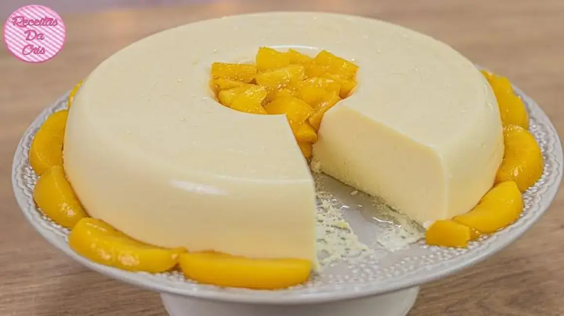 Receita de Mousse de Pêssego Cremoso para Celebrar o Dia dos Pais com Sabor