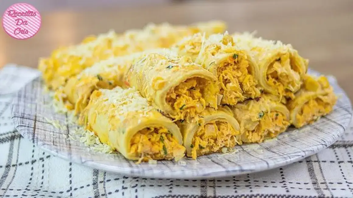 Receita de Panquecas Cremosas de Frango: Um Prato Delicioso e Reconfortante