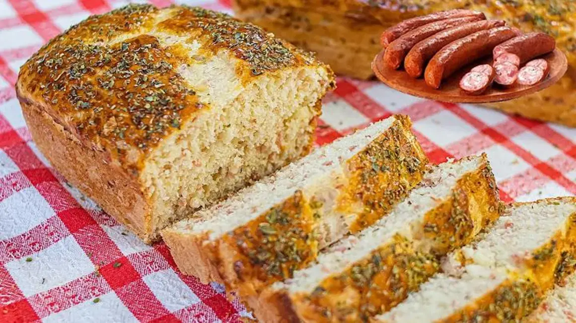 Receita de Pão Caseiro de Calabresa de Massa Mole – O Pão Mais Fácil e Econômico