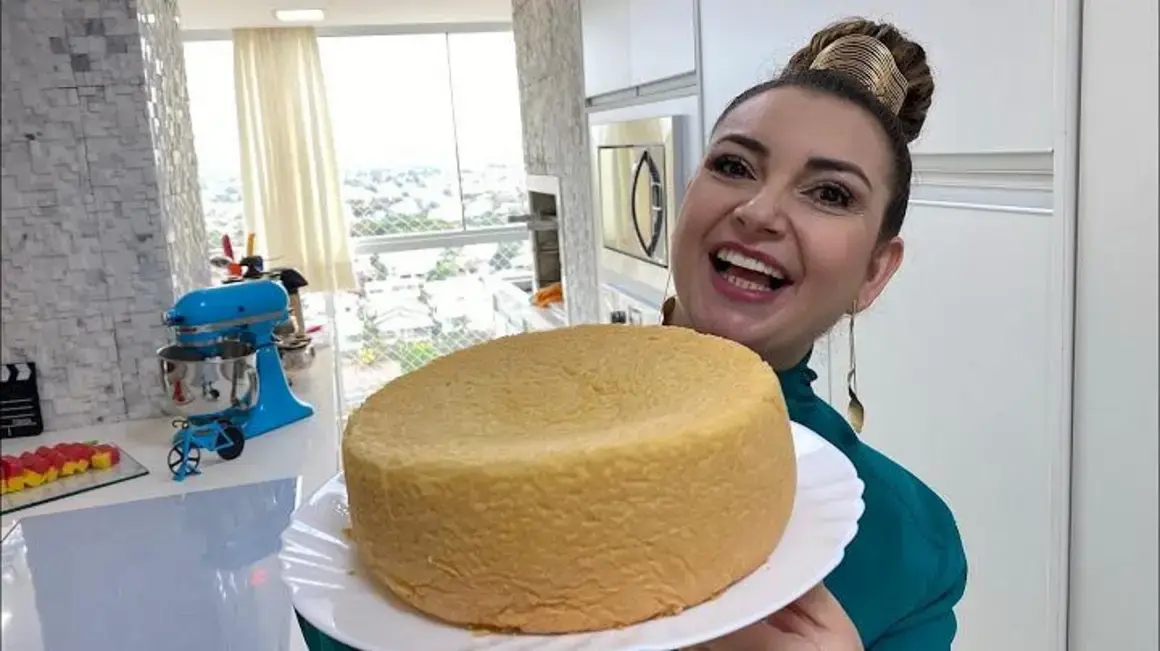 Receita de pão de ló profissional: Aprenda a fazer com apenas 3 ingredientes incríveis!