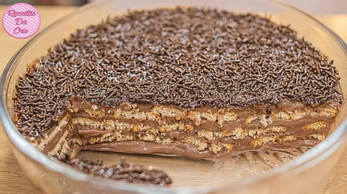 Receita de Pavê de Chocolate Nescau Sem Leite Condensado Para Uma Páscoa Econômica