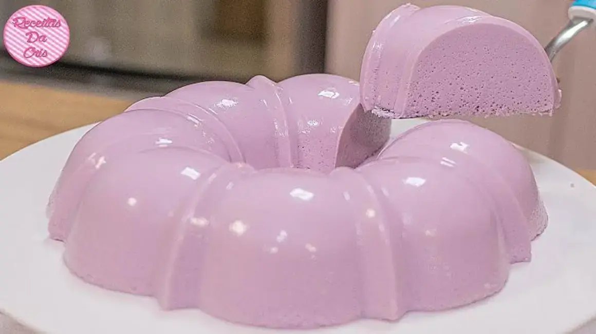 Receita de Pudim de Gelatina Cremoso e Refrescante para Deliciar a Família