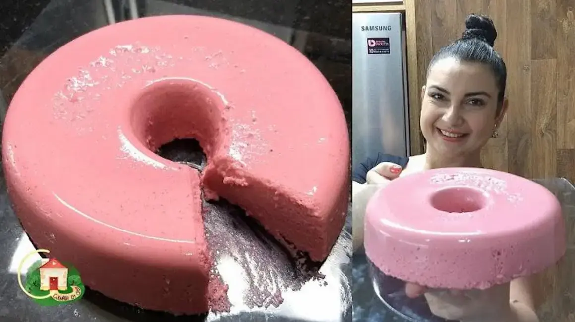 Receita de Pudim de Morango com Gelatina: Simples, Fácil e Econômico para Todos