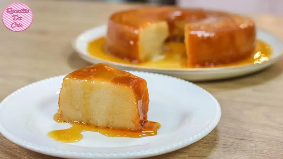 Receita de Pudim de Pão de 3 Ingredientes Sem Leite Condensado ou Ovos
