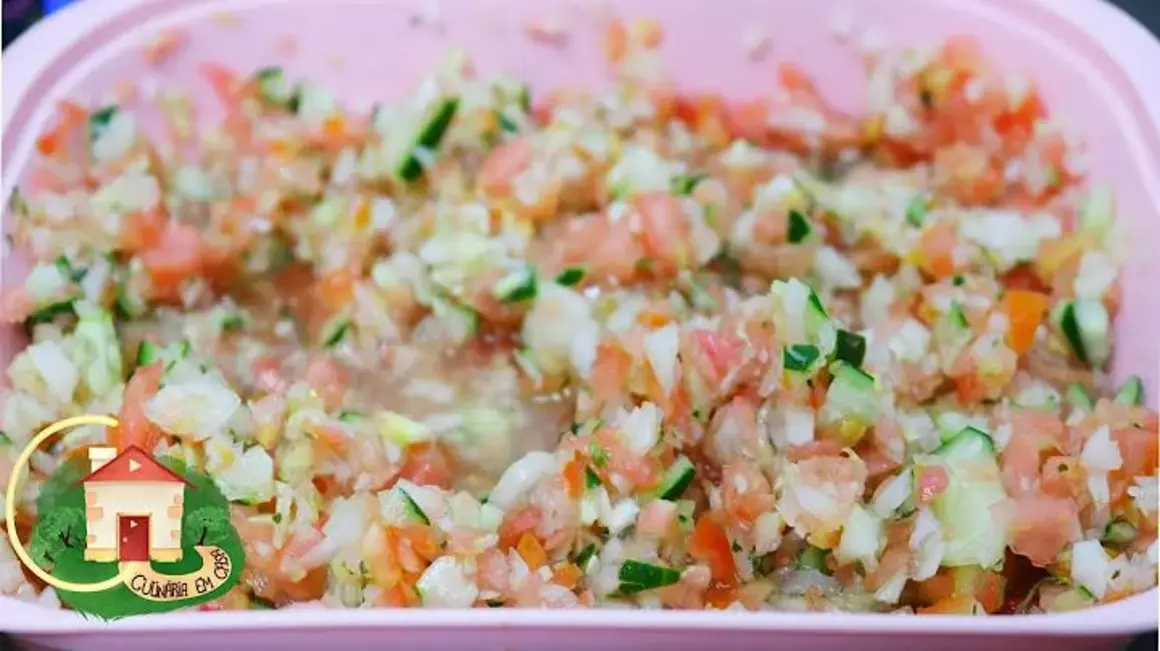 Receita de Vinagrete: Aprenda a Fazer o Vinagrete Mais Rápido do Mundo Em Casa