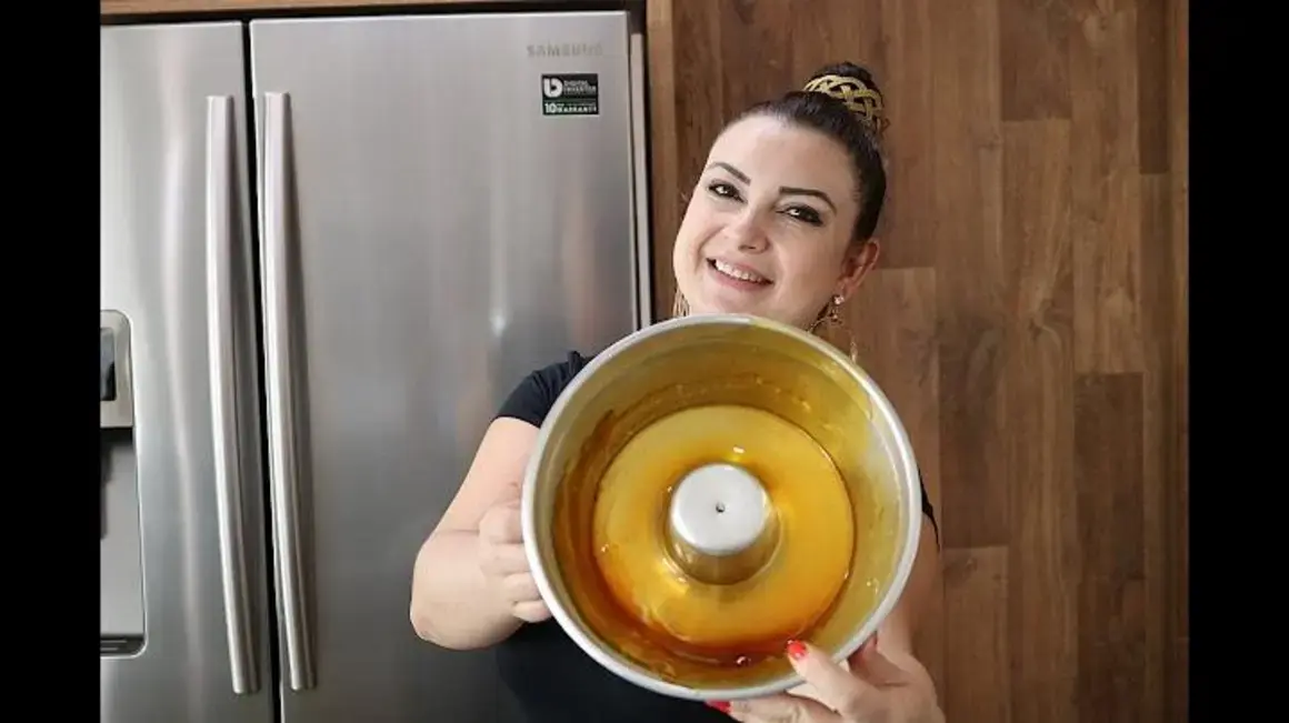 Receita de Calda Perfeita de Pudim Que Nunca Falha e É Irresistível Para Todos