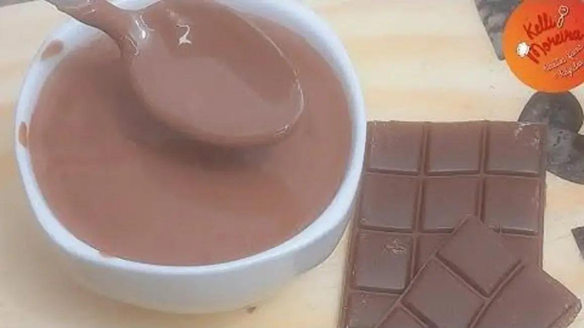 Receita de Chocolate Quente Super Cremoso de Nescau: Aprenda a fazer em poucos passos