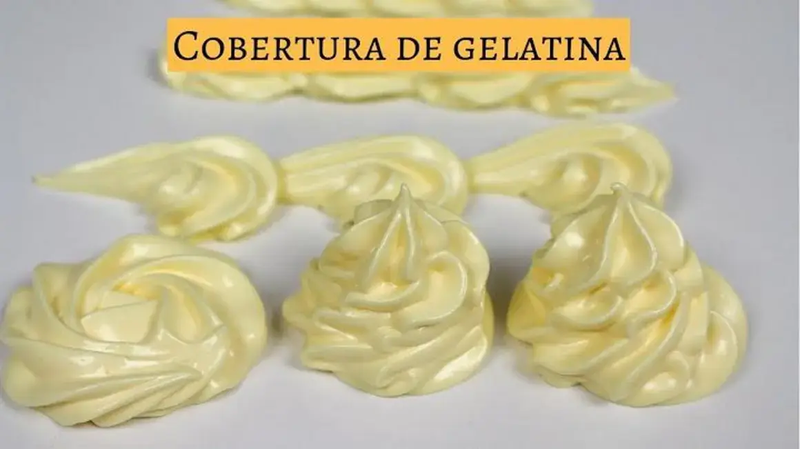 Receita de Cobertura de Gelatina Para Bolos F fácil e Econômica que Eu Faço Sempre