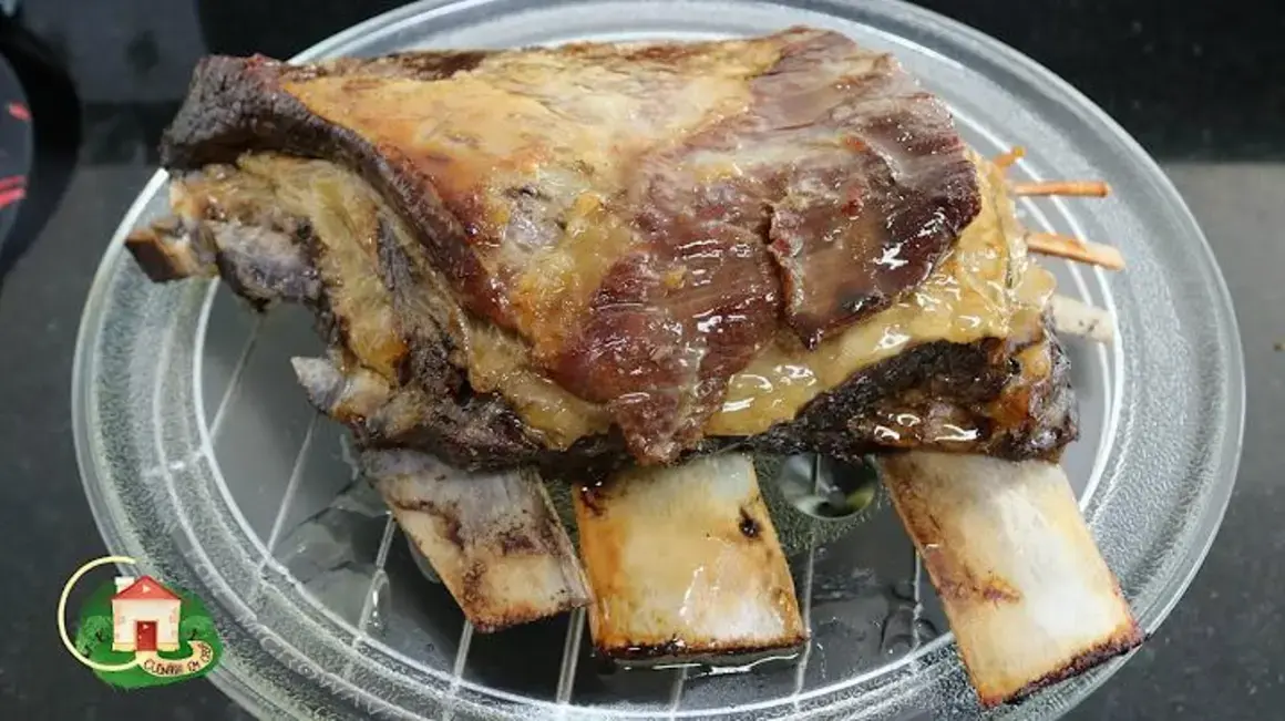 Receita de Costela Gaúcha Assada: Uma Delícia Tão Mole Que Desmancha na Boca