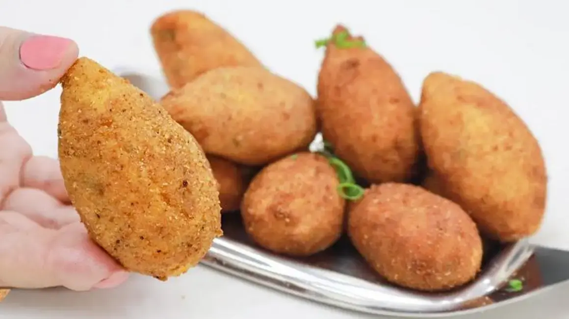 Receita de Coxinha Sem Massa: Como Fazer uma Deliciosa e Cremosa Variedade