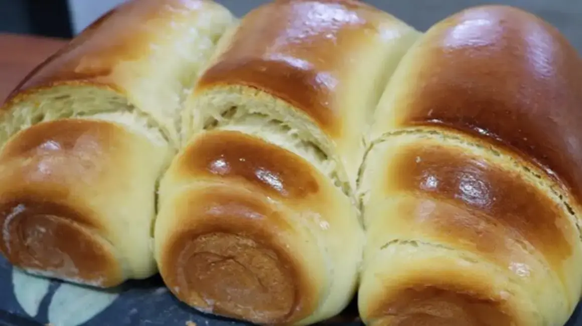 Receita de Pão Caseiro Fofinho que Vai Deixar seu Café da Manhã Irresistível