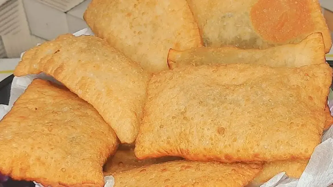 Receita de Pastel de Feira Caseiro: Aprenda a Fazer até Pastel de Vento Delicioso
